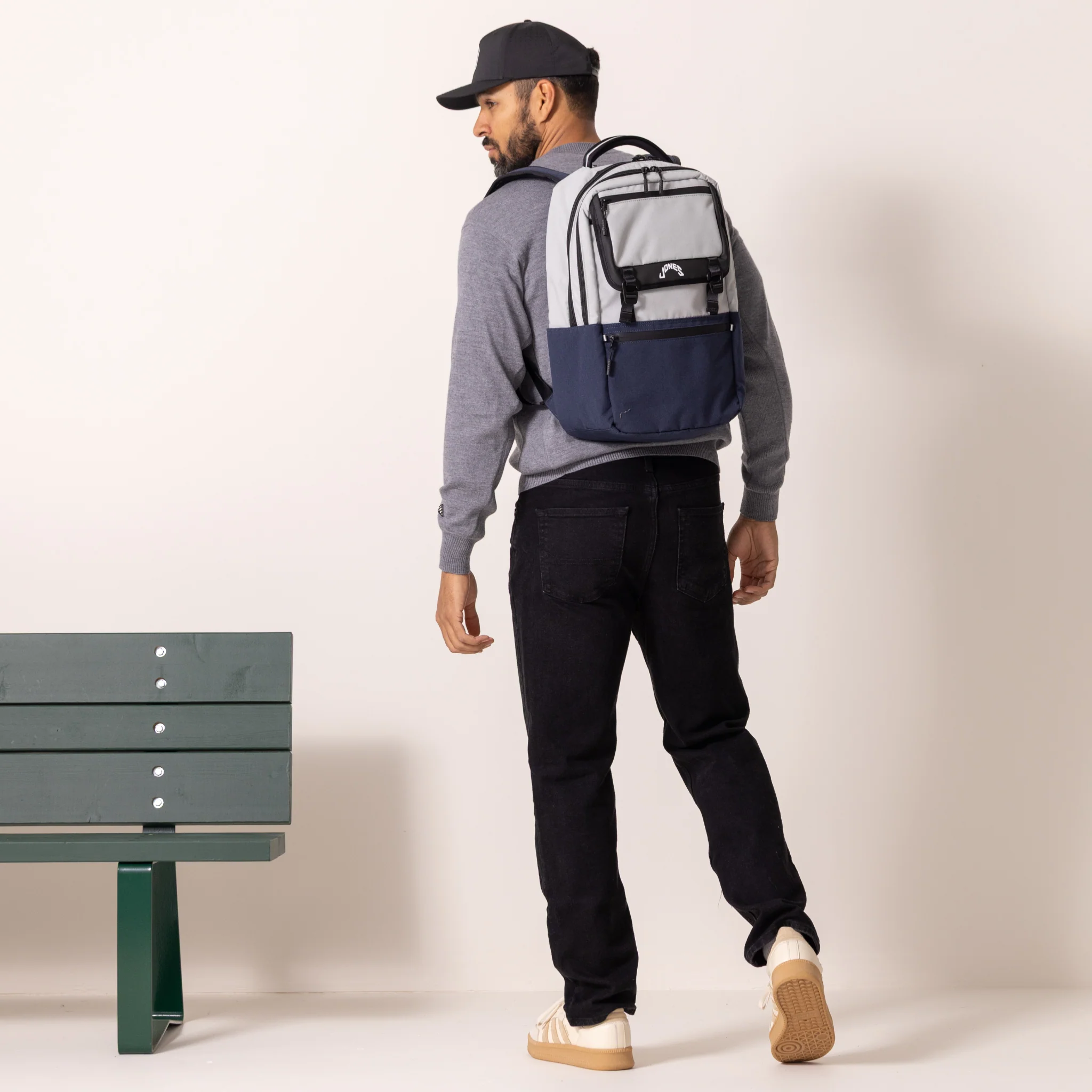 A2 Backpack - Moon Gray/Navy - Image 6